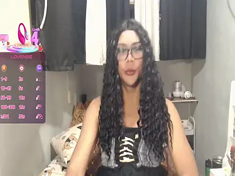 BeatrixGray02 online show from 05-26-26, 04:27