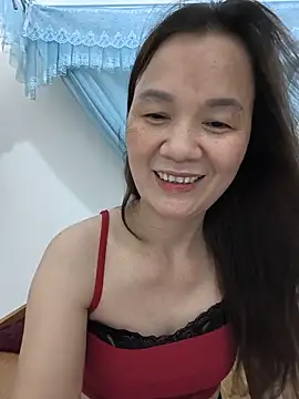 Snapshot of Lye_lovely chatting on 05-27-26, 03:08 Lye lovely online show from 05-27-26, 03:08