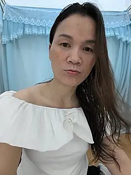 Snapshot of Lye_lovely chatting on 07-04-26, 02:10 Lye lovely online show from 07-04-26, 02:10