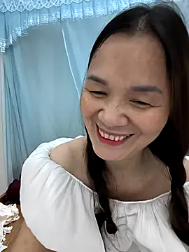 Snapshot of Lye_lovely chatting on 07-10-26, 01:00 Lye lovely online show from 07-10-26, 01:00