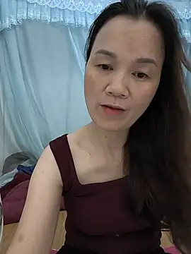 Snapshot of Lye_lovely chatting on 07-14-26, 02:01 Lye lovely online show from 07-14-26, 02:01
