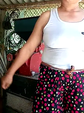 Snapshot of Bong_sexy chatting on 07-04-26, 03:57 Bong sexy online show from 07-04-26, 03:57