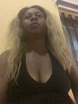 Snapshot of Tara255 chatting on 05-23-26, 03:05 Tara255 online show from 05-23-26, 03:05