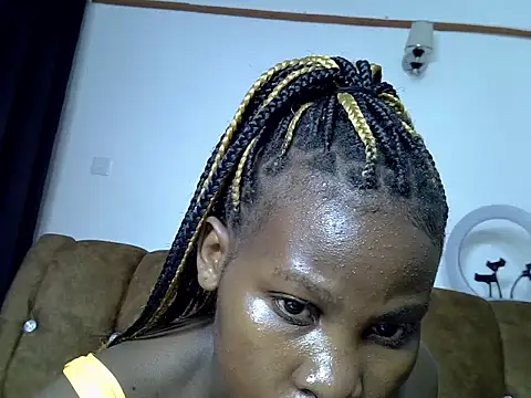 Snapshot of sweet_pie01 chatting on 05-31-26, 07:03 sweet pie01 online show from 05-31-26, 07:03