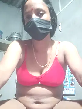 Snapshot of diyadey299 chatting on 07-11-26, 02:17 diyadey299 online show from 07-11-26, 02:17