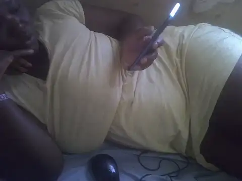 Snapshot of Cute-mish chatting on 05-30-26, 05:03 Cute-mish online show from 05-30-26, 05:03