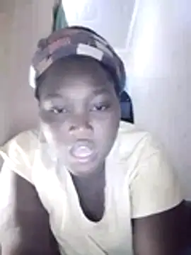 Snapshot of Cute-mish chatting on 06-25-26, 08:14 Cute-mish online show from 06-25-26, 08:14