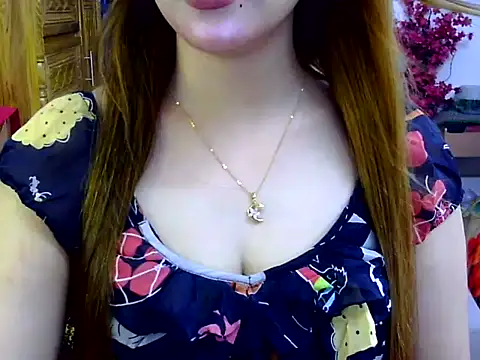 Snapshot of Adiba_Obu_20 chatting on 06-11-26, 04:59 Adiba Obu 20 online show from 06-11-26, 04:59