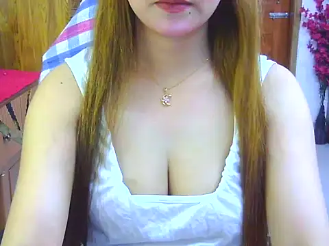 Snapshot of Adiba_Obu_20 chatting on 05-25-26, 04:49 Adiba Obu 20 online show from 05-25-26, 04:49