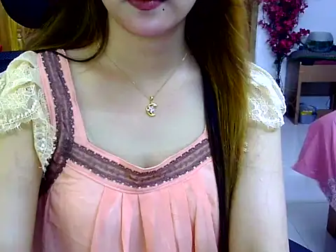 Snapshot of Adiba_Obu_20 chatting on 06-08-26, 04:40 Adiba Obu 20 online show from 06-08-26, 04:40