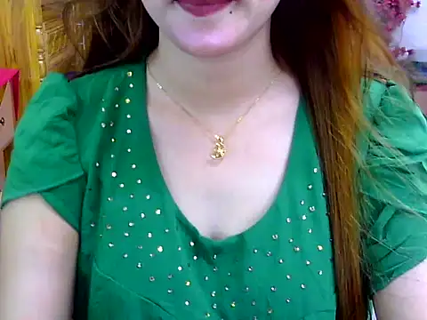 Snapshot of Adiba_Obu_20 chatting on 06-10-26, 04:52 Adiba Obu 20 online show from 06-10-26, 04:52
