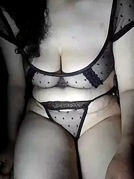 Snapshot of Floriwe chatting on 05-21-26, 06:49 Floriwe online show from 05-21-26, 06:49