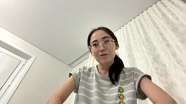 Snapshot of VickieTrudo chatting on 07-01-26, 09:15 VickieTrudo online show from 07-01-26, 09:15
