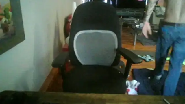 Snapshot of Clevername90 chatting on 11-12-25, 11:08 Clevername90 online show from 11-12-25, 11:08