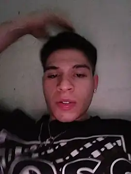Snapshot of Oliver_LA chatting on 07-19-26, 09:06 Oliver LA online show from 07-19-26, 09:06