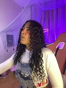 Snapshot of victorya_milf chatting on 07-11-26, 06:30 victorya milf online show from 07-11-26, 06:30