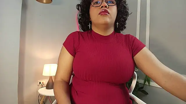 Snapshot of Kristal_donne chatting on 06-08-26, 12:16 Kristal donne online show from 06-08-26, 12:16