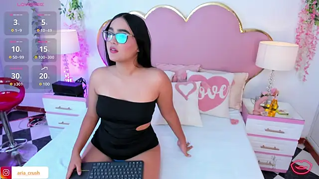 KaylaDavies online show from 05-27-26, 08:16