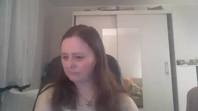 TaylorLovely online show from 06-20-26, 08:14