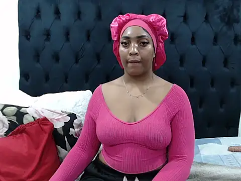 Dope Chick online show from 06-10-26, 03:02
