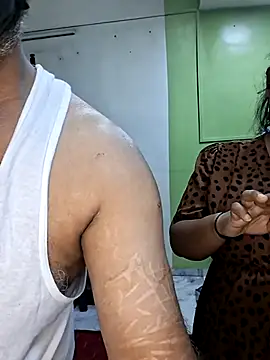 Hornyreshma online show from 06-06-26, 05:29
