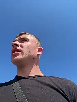 Lion21s online show from 06-19-26, 06:52