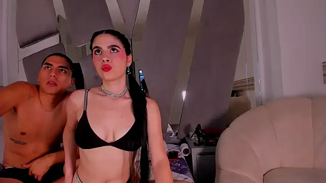 Snapshot of Carla_and_Stiv chatting on 06-03-26, 12:50 Carla and Stiv online show from 06-03-26, 12:50