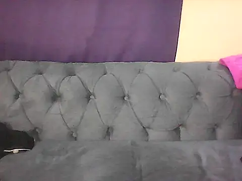 Snapshot of Hott_tash chatting on 06-18-26, 05:40 Hott tash online show from 06-18-26, 05:40