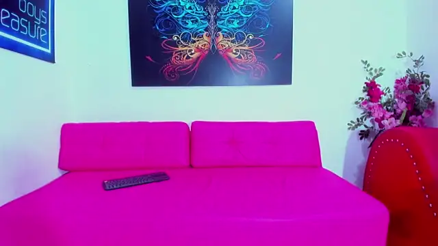 Snapshot of Khody_sweet chatting on 05-27-26, 04:09 Khody sweet online show from 05-27-26, 04:09