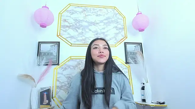 jaulyn 18   online show from 07-04-26, 01:37