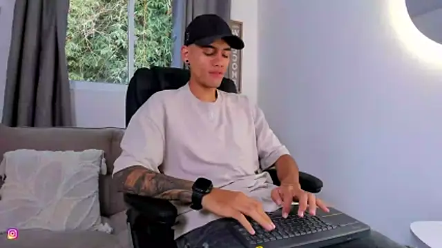 NickCopeer  online show from 06-15-26, 12:38