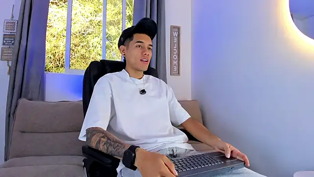 NickCopeer  online show from 07-22-26, 01:02