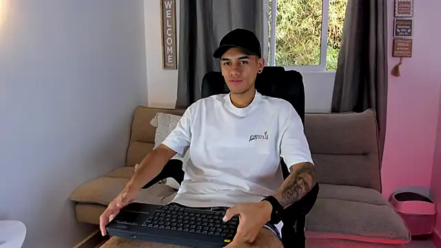 NickCopeer  online show from 07-17-26, 01:08