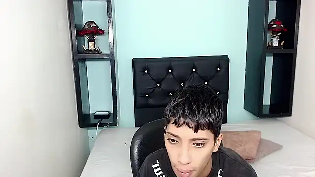 Snapshot of jl_brayan12 chatting on 05-26-26, 05:55 jl brayan12 online show from 05-26-26, 05:55