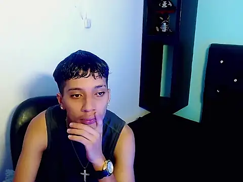 Snapshot of jl_brayan12 chatting on 07-13-26, 04:45 jl brayan12 online show from 07-13-26, 04:45