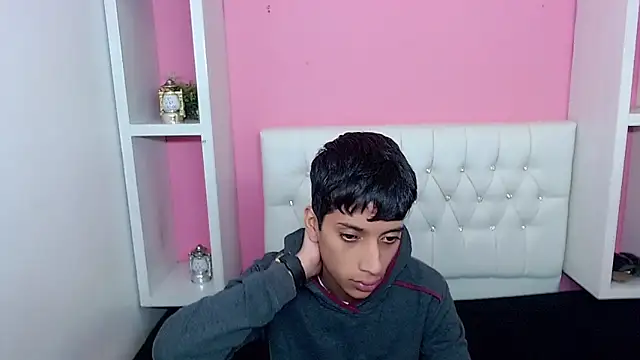 Snapshot of jl_brayan12 chatting on 06-09-26, 05:41 jl brayan12 online show from 06-09-26, 05:41