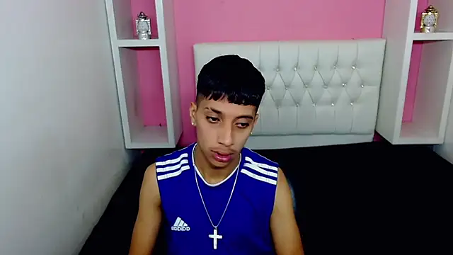 Snapshot of jl_brayan12 chatting on 07-07-26, 03:31 jl brayan12 online show from 07-07-26, 03:31
