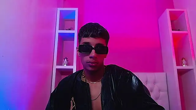 Snapshot of jl_brayan12 chatting on 06-23-26, 08:12 jl brayan12 online show from 06-23-26, 08:12