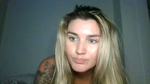 thebeachyblonde online show from 07-10-26, 10:21