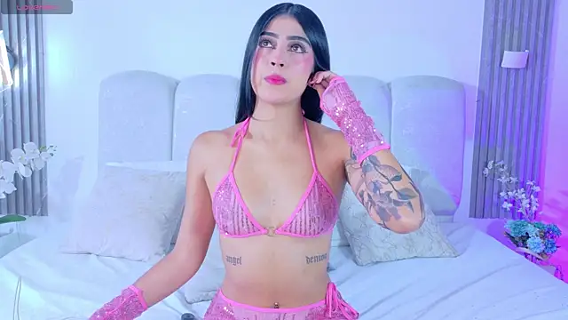 Snapshot of AuroraTaylor1 chatting on 06-26-26, 10:37 AuroraTaylor1 online show from 06-26-26, 10:37