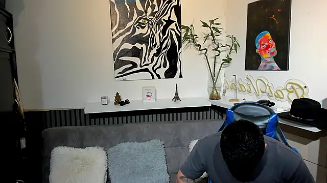 RikyAaron online show from 06-11-26, 08:39