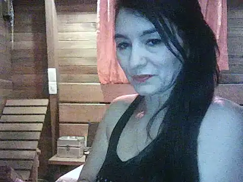 Snapshot of Anlly_garcia002 chatting on 06-11-26, 02:00 Anlly garcia002 online show from 06-11-26, 02:00
