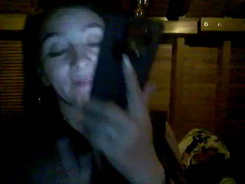Snapshot of Anlly_garcia002 chatting on 05-23-26, 01:59 Anlly garcia002 online show from 05-23-26, 01:59
