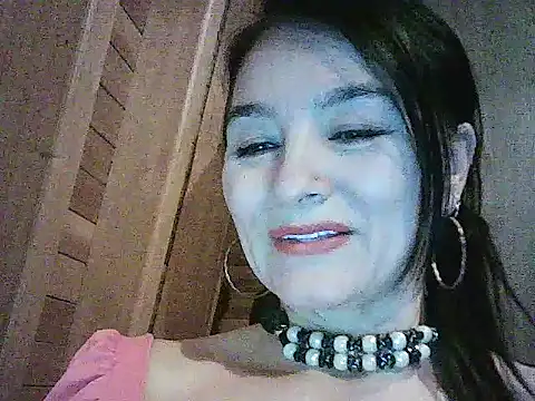 Snapshot of Anlly_garcia002 chatting on 06-03-26, 01:17 Anlly garcia002 online show from 06-03-26, 01:17