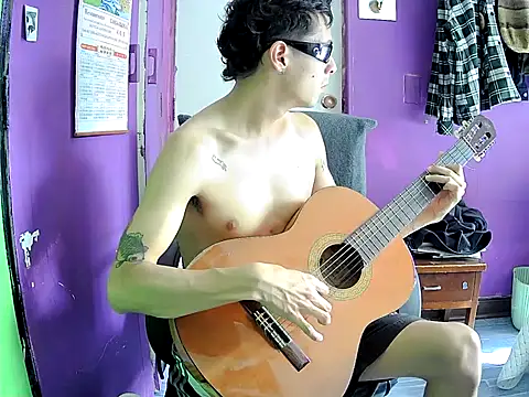 Snapshot of crisanto8 chatting on 05-27-26, 07:54 crisanto8 online show from 05-27-26, 07:54