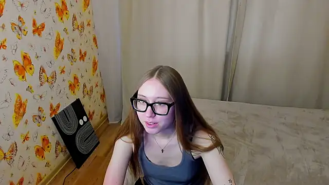 Snapshot of _kitti_meow_ chatting on 06-11-26, 05:48 kitti meow online show from 06-11-26, 05:48