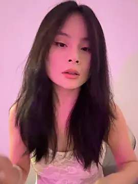 Snapshot of enen-123 chatting on 06-11-26, 12:46 enen-123 online show from 06-11-26, 12:46