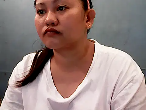 Snapshot of Irisshinn chatting on 07-25-26, 07:05 Irisshinn online show from 07-25-26, 07:05