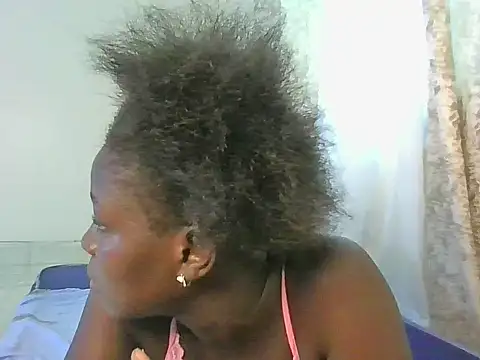 Snapshot of shugabaibe chatting on 05-26-26, 10:35 shugabaibe online show from 05-26-26, 10:35