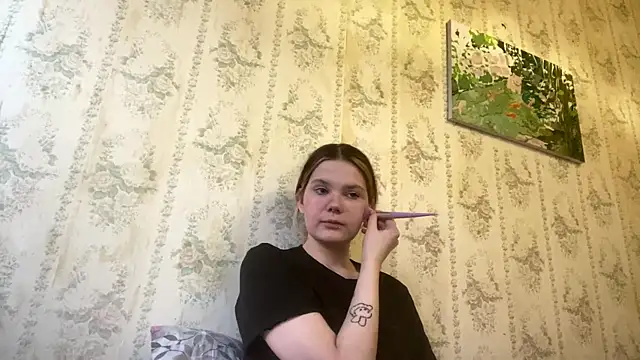 Snapshot of SusanaLeichty chatting on 07-11-26, 02:23 SusanaLeichty online show from 07-11-26, 02:23
